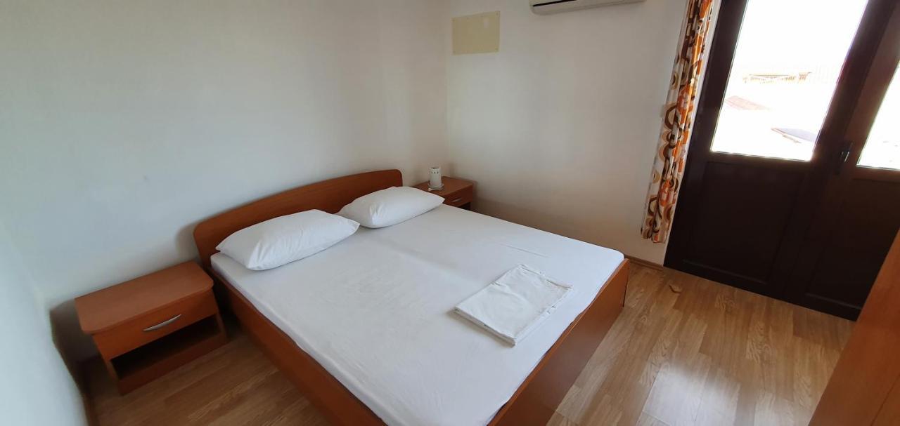 Apartments Duvnjak Omiš Exteriör bild